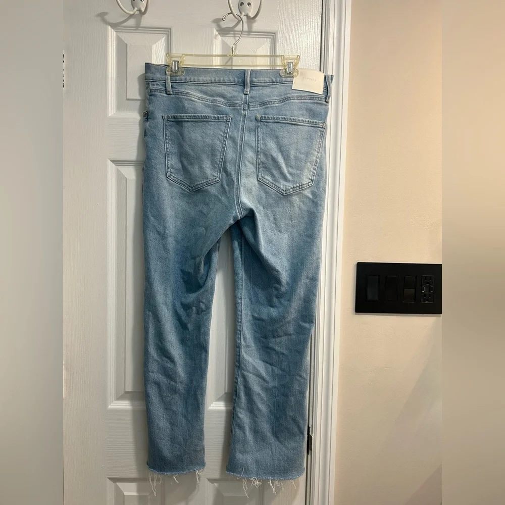 Express high waisted light wash raw hem cropped flare jeans. Size 12r - Picture 3 of 5